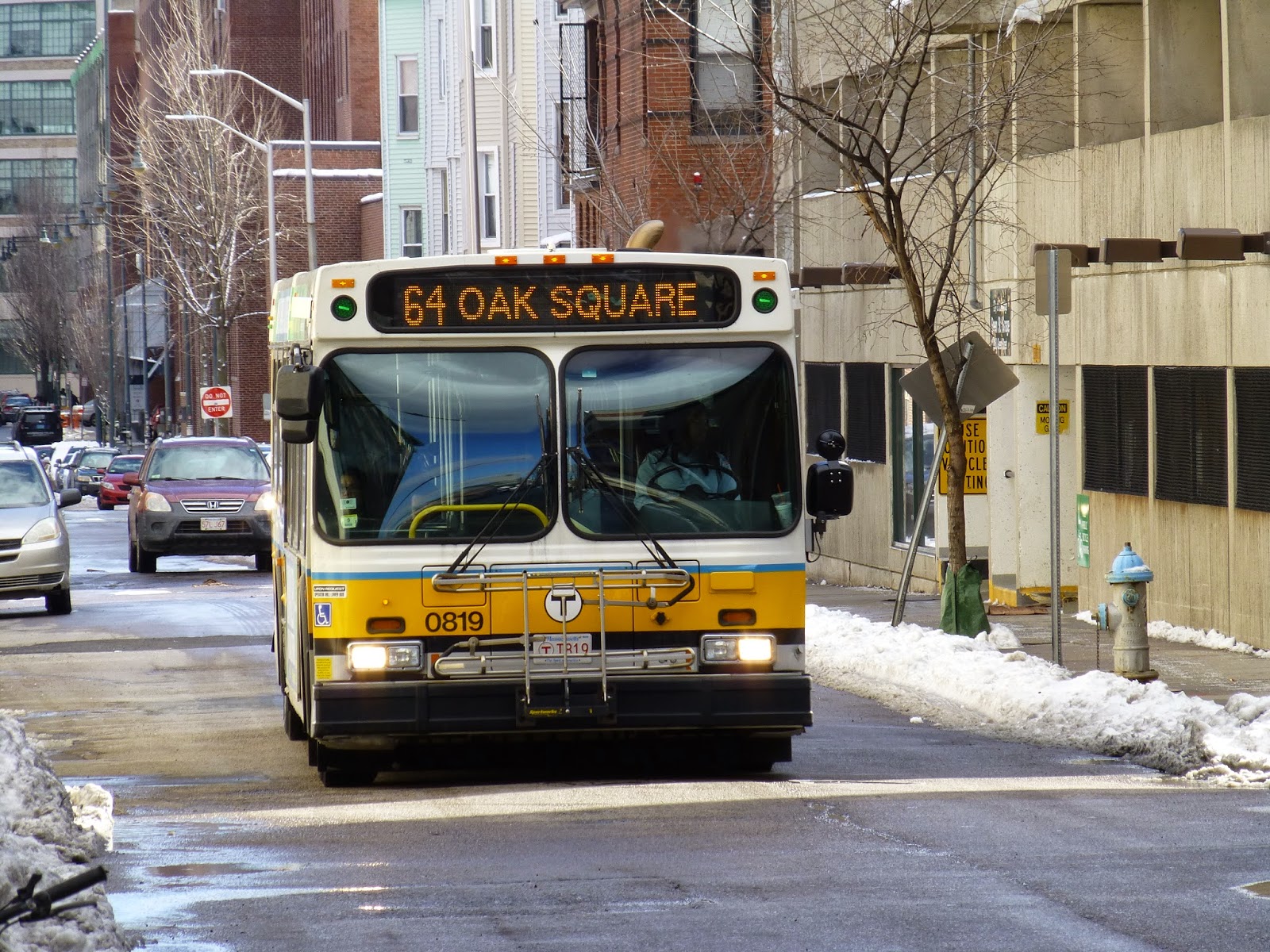 64 (Oak Square – University Park, Cambridge or Kendall/MIT via North Beacon Street)